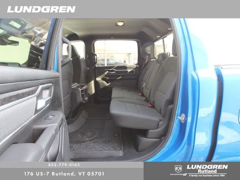 Used 2022 RAM 1500 Big Horn AWD/4WD image 36