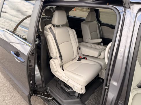 Used 2026 Honda Odyssey EX-L image 14