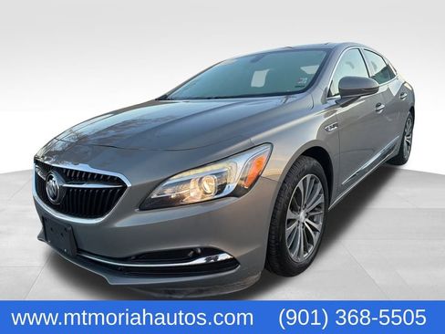 Used 2017 Buick LaCrosse Preferred image 1