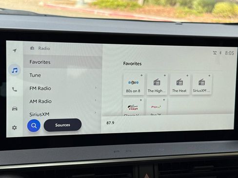 New 2026 Toyota Prius Plug-In Hybrid FWD image 19