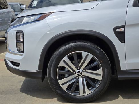 New 2026 Mitsubishi Outlander Sport SE image 5