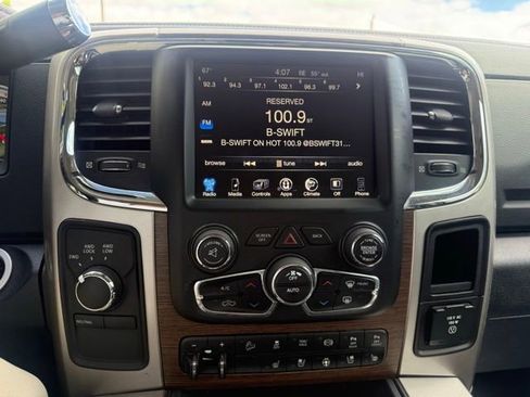 Used 2017 RAM 2500 Laramie w/ Convenience Group AWD/4WD image 22