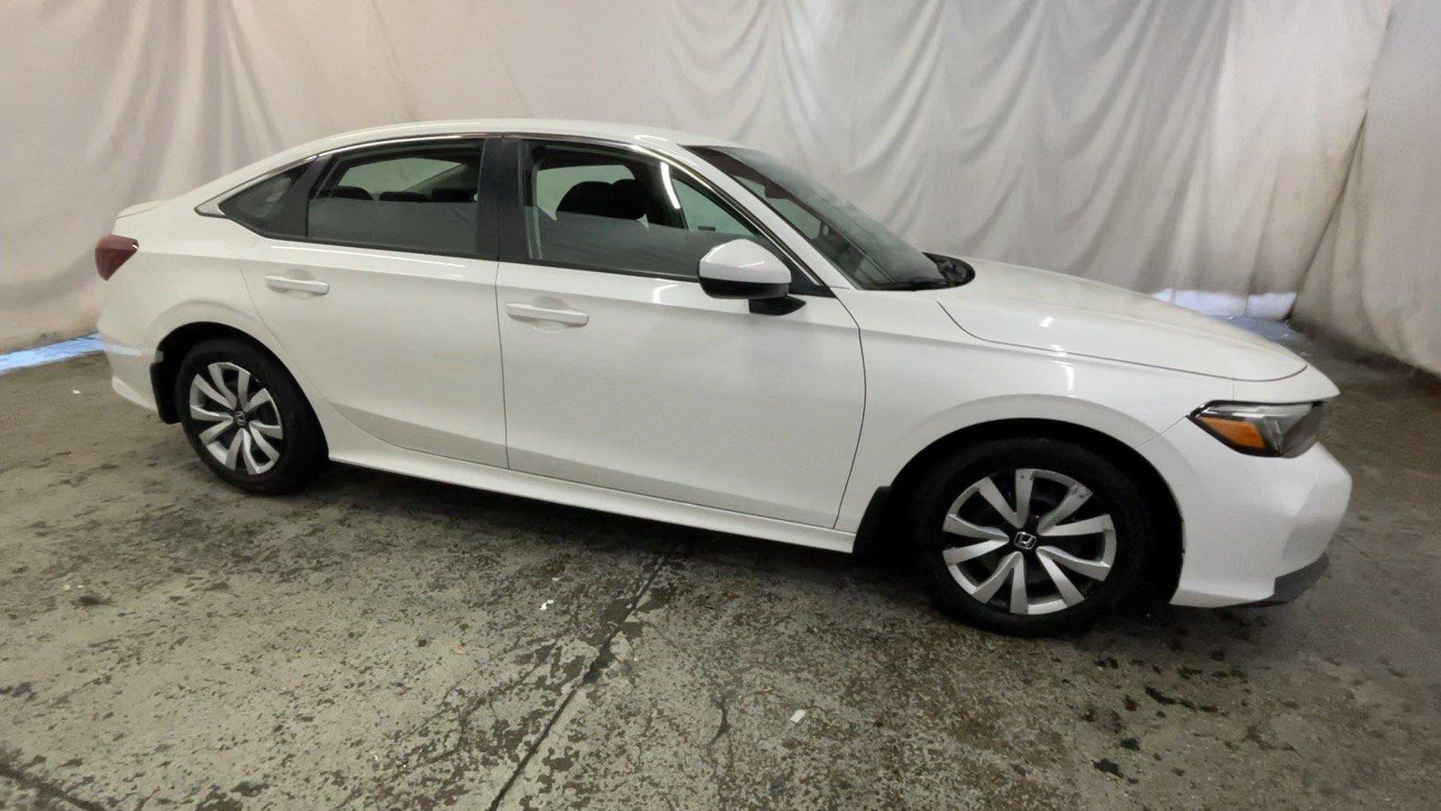 Used 2025 Honda Civic LX image 4