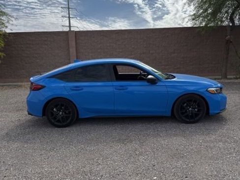 Certified 2025 Honda Civic Sport image 4