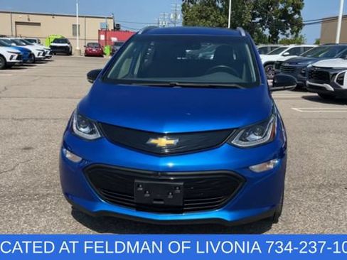 Used 2021 Chevrolet Bolt Premier w/ Infotainment Package FWD image 3