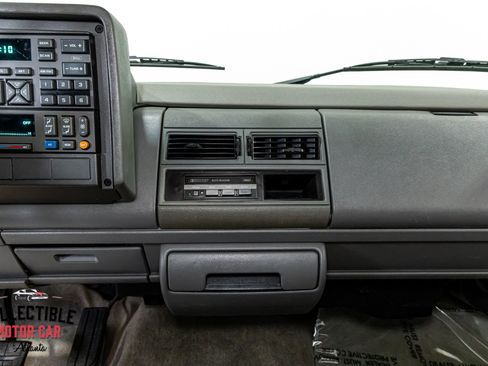 Used 1993 GMC Sierra 1500 2WD Regular Cab image 81