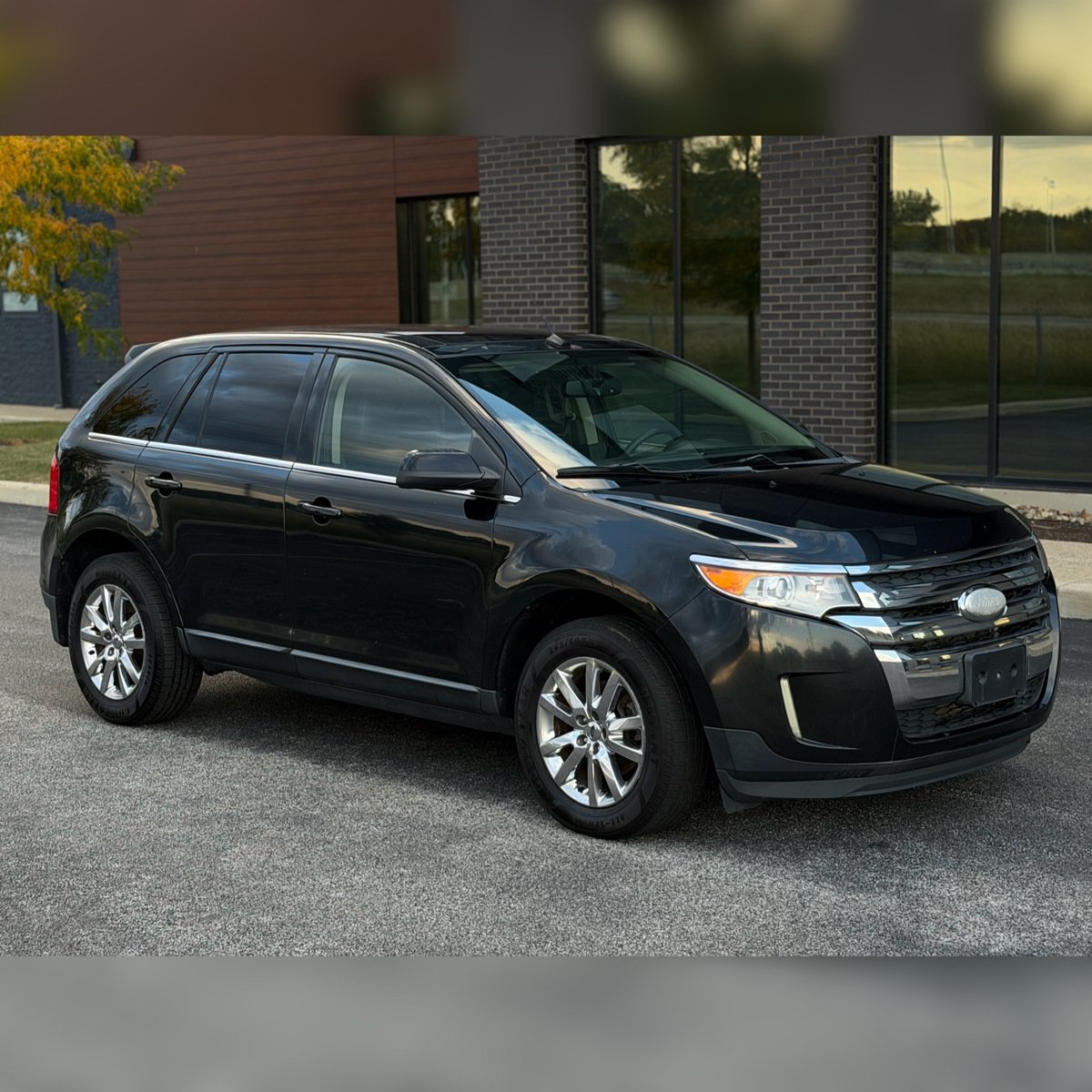 Used 2011 Ford Edge Limited w/ 301A Rapid Spec Order Code FWD image 1