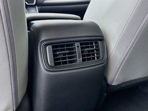 Used 2019 Honda CR-V LX image 24