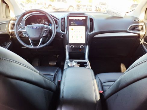 Certified 2024 Ford Edge SEL w/ Convenience Package AWD/4WD image 18