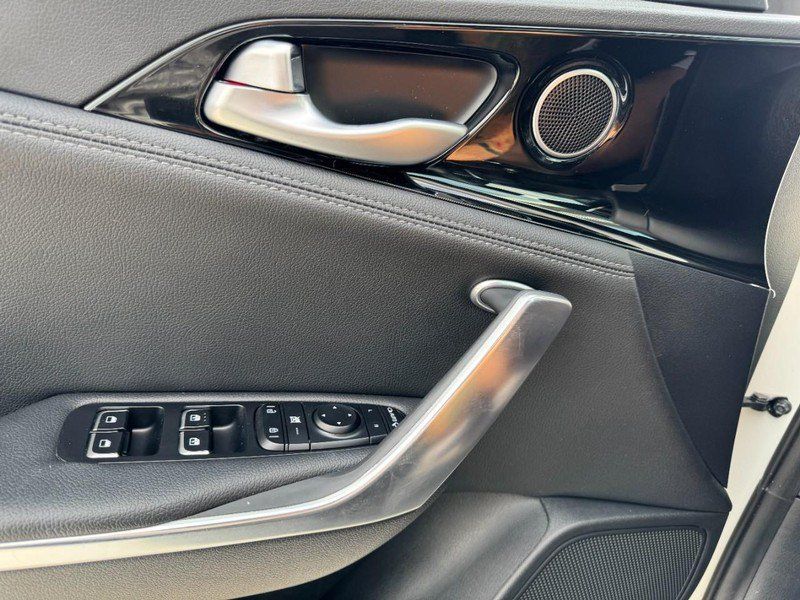 Used 2022 Kia Stinger GT-Line AWD/4WD image 25