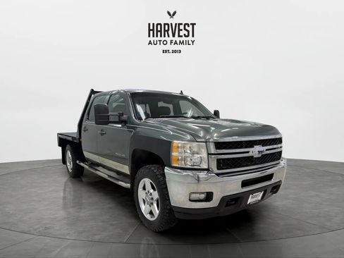Used 2011 Chevrolet Silverado 2500 LTZ w/ LTZ Plus Package AWD/4WD image 10