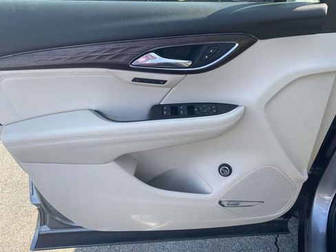 Certified 2023 Buick Envision Avenir FWD image 12