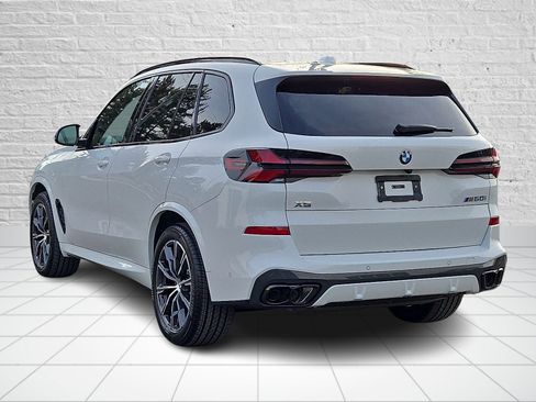 New 2026 BMW X5 M60i w/ Executive Package image 3