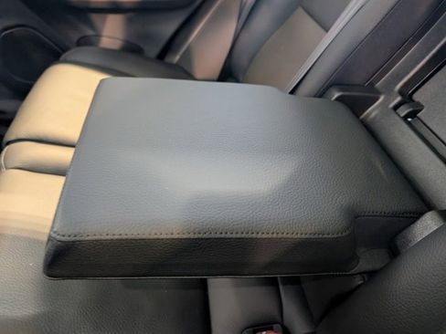 Used 2023 Volvo XC60 B5 Plus w/ Protection Package Premier image 27