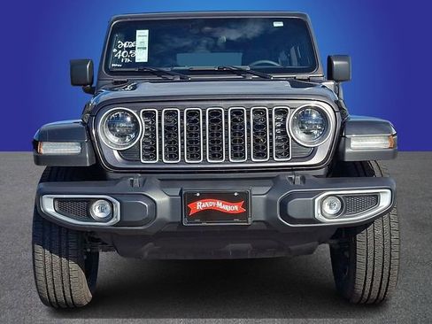 Used 2025 Jeep Wrangler Unlimited Sahara w/ Safety Group image 2