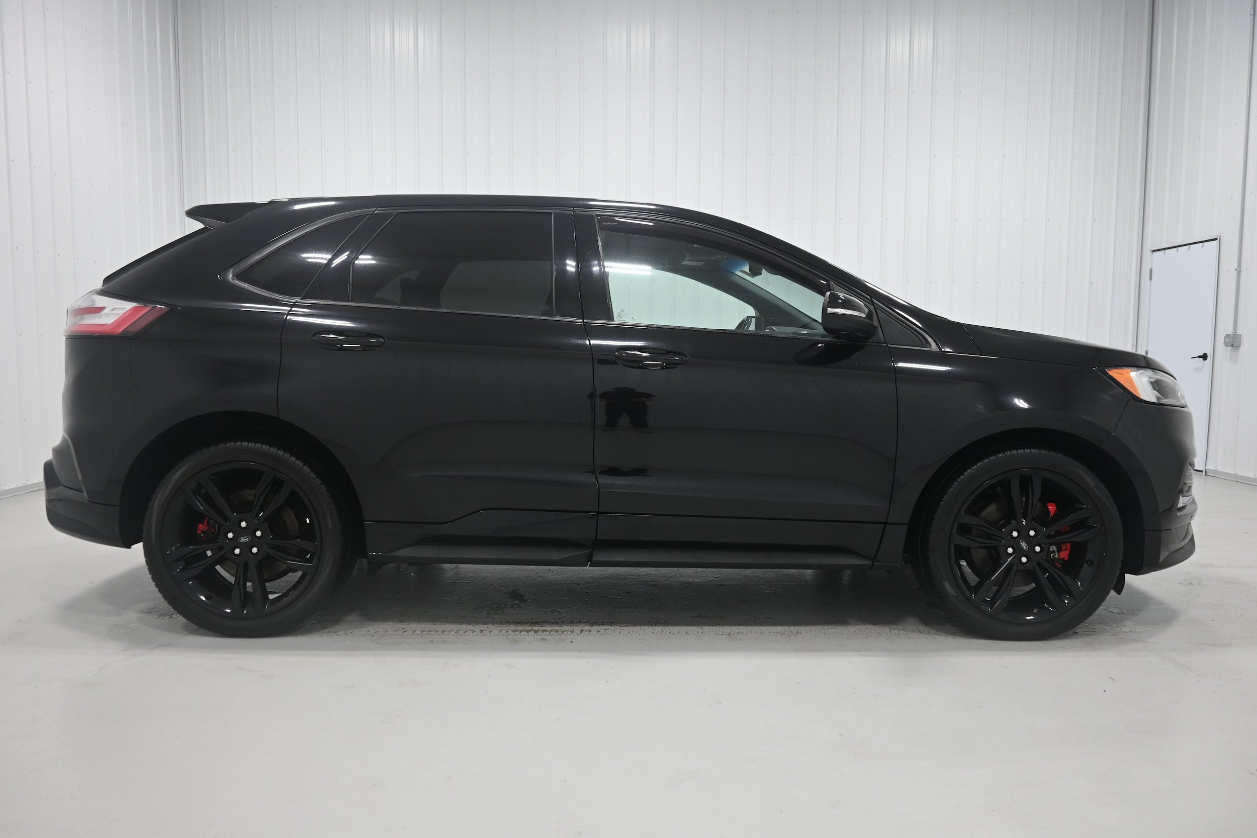 Used 2020 Ford Edge ST w/ Equipment Group 401A AWD/4WD image 26