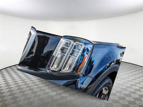 Certified 2023 Kia Telluride EX image 8