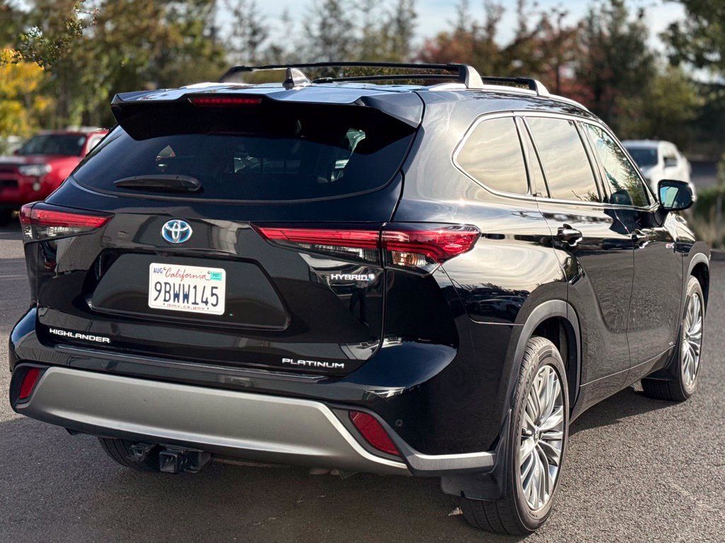 Used 2020 Toyota Highlander Limited AWD/4WD image 5