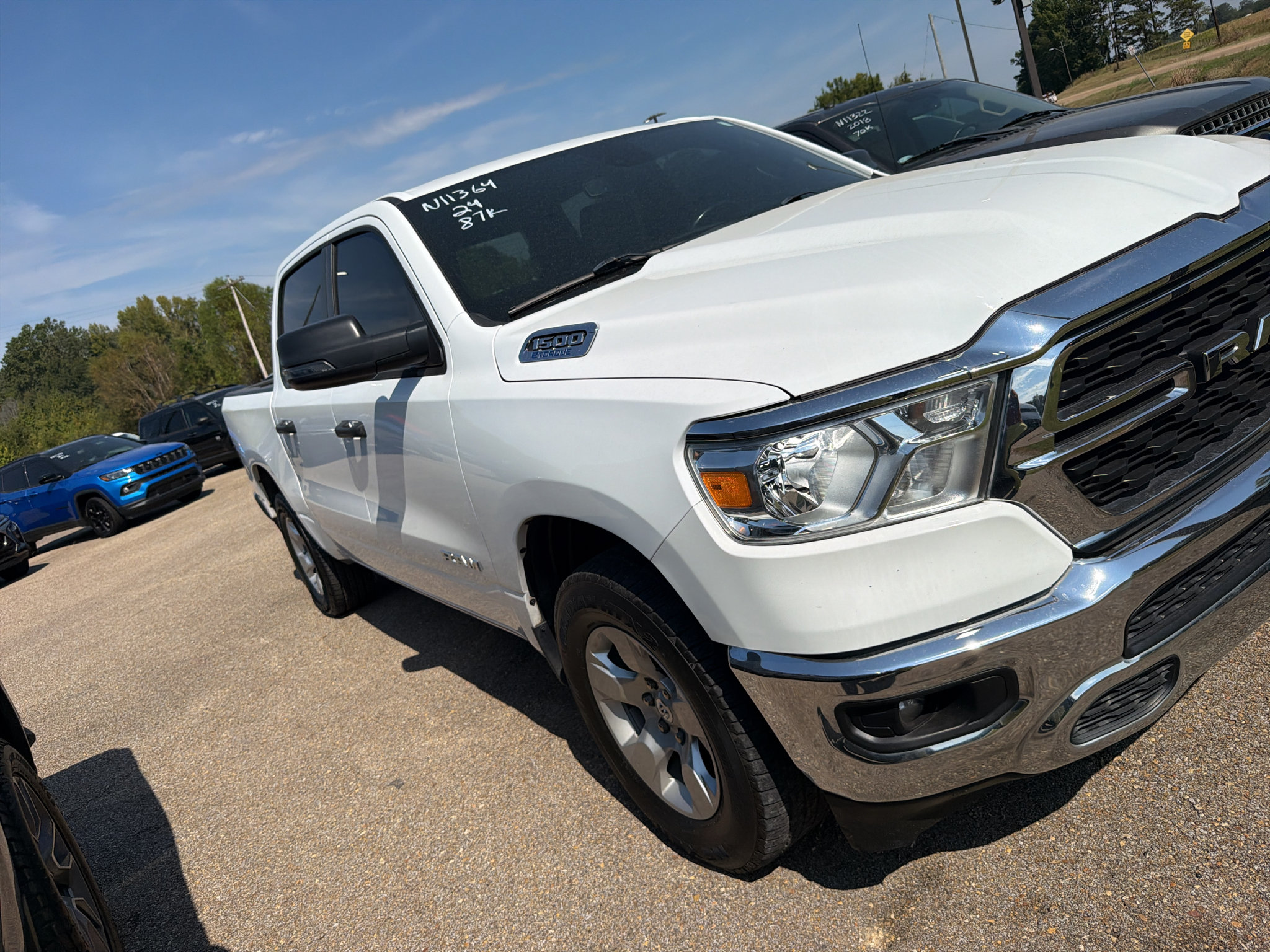Used 2024 RAM 1500 Lone Star RWD image 3