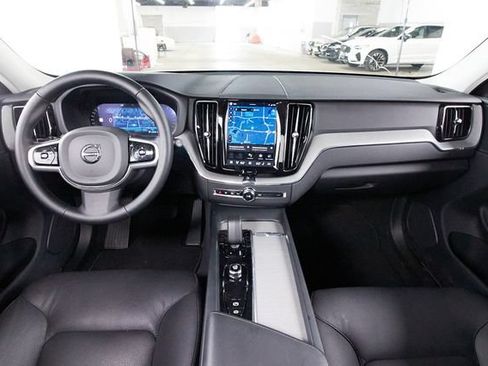 Used 2025 Volvo XC60 B5 Plus AWD/4WD image 5