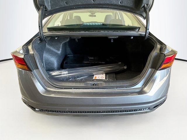 New 2026 Nissan Altima 2.5 SV FWD image 9
