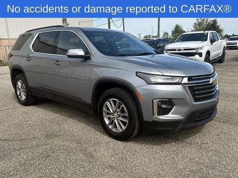 Used 2023 Chevrolet Traverse LT FWD image 8