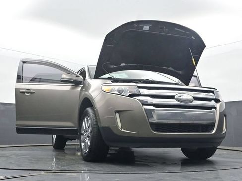 Used 2014 Ford Edge Limited w/ Driver Entry Package AWD/4WD image 29