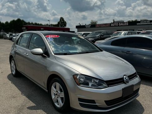Used 2017 Volkswagen Golf Wolfsburg Edition image 14