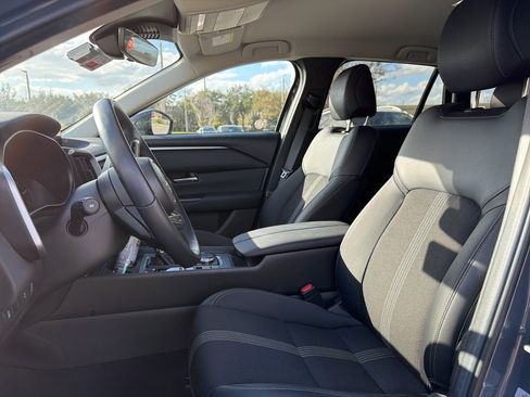 Used 2025 MAZDA CX-50 AWD 2.5 S w/ Preferred Package image 8