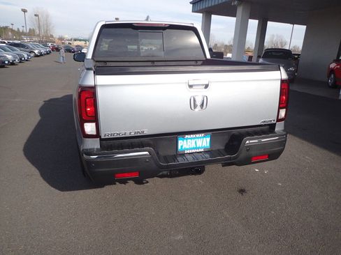 Used 2019 Honda Ridgeline RTL-E image 4