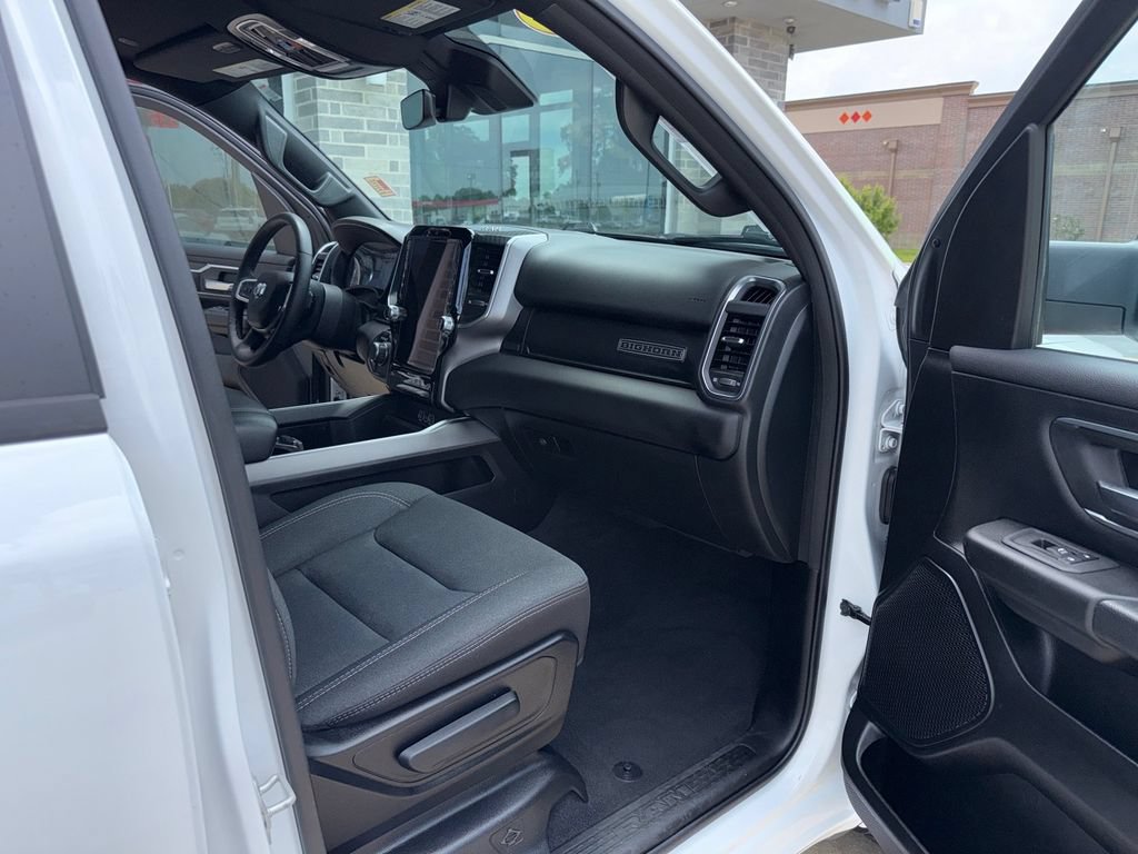Used 2025 RAM 1500 Big Horn AWD/4WD image 19