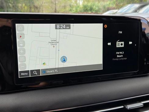 Used 2024 Hyundai Palisade Calligraphy image 23