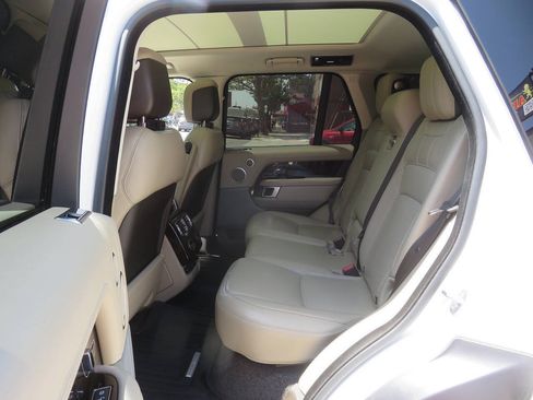 Used 2018 Land Rover Range Rover HSE AWD/4WD image 21