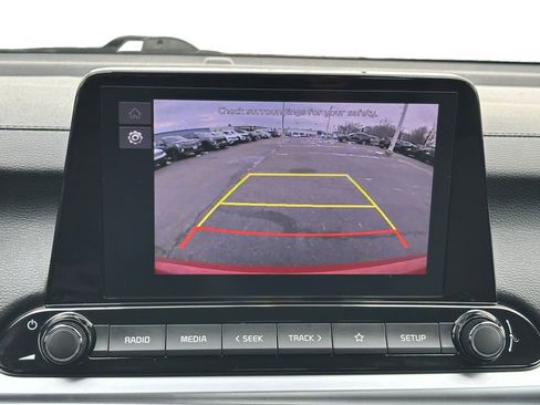 Used 2023 Kia Forte LXS w/ LXS Technology Package FWD image 15