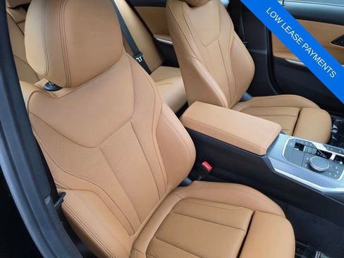 Used 2025 BMW 330i Sedan w/ Convenience Package image 29