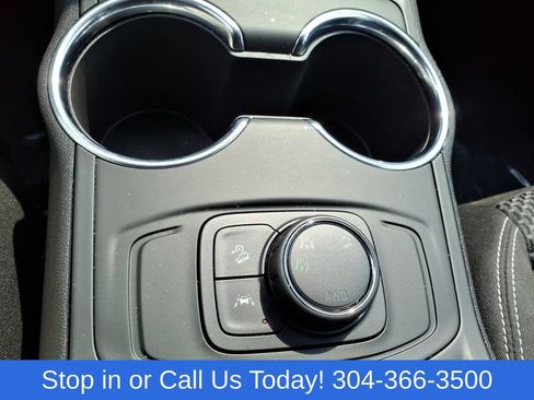 Used 2023 GMC Terrain SLE w/ Elevation Edition AWD/4WD image 26
