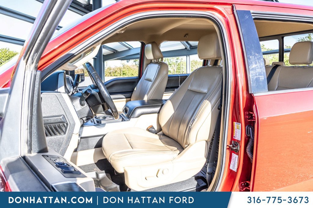 Used 2021 Ford F250 Lariat w/ Lariat Value Package AWD/4WD image 13