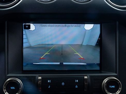 Used 2018 Ford Mustang Shelby GT350 w/ Convenience Package image 10