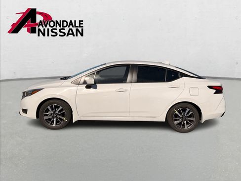 New 2025 Nissan Versa SV image 3
