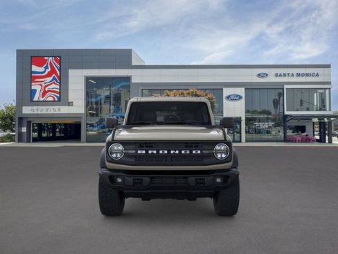 New 2026 Ford Bronco Big Bend w/ Black Diamond Package AWD/4WD image 6