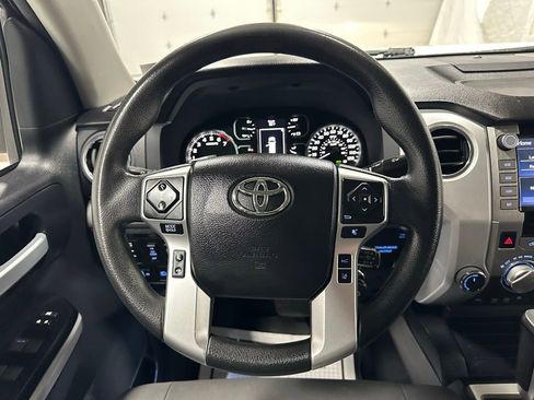 Used 2021 Toyota Tundra SR5 w/ Convenience Package AWD/4WD image 18