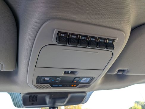 New 2025 Ford F450 XL w/ XL Chrome Package image 25