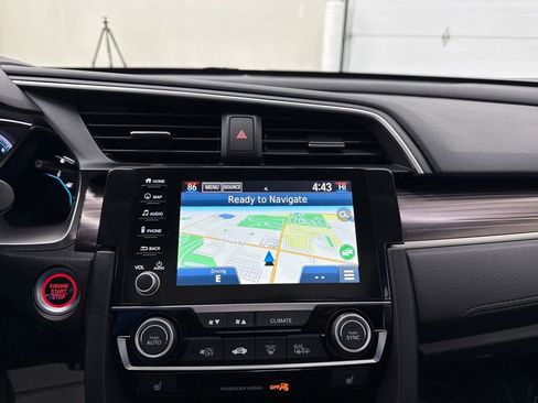 Used 2020 Honda Civic Touring image 19