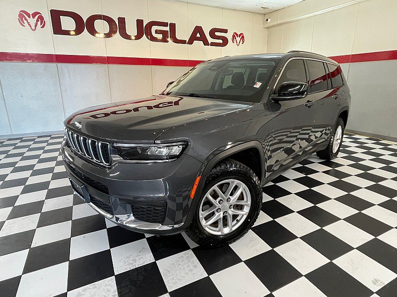 Used 2022 Jeep Grand Cherokee L Laredo w/ Luxury Tech Group I AWD/4WD image 1