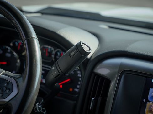 Used 2018 Chevrolet Silverado 1500 LT w/ All Star Edition AWD/4WD image 30