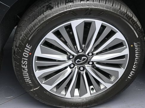 New 2027 INFINITI QX80 Luxe AWD/4WD image 5