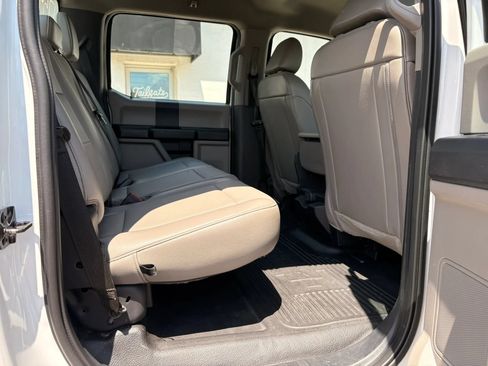 Used 2022 Ford F250 XL w/ Power Equipment Group AWD/4WD image 10