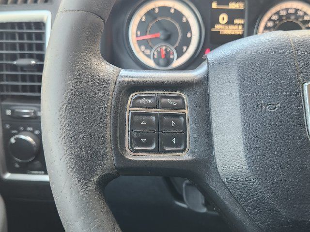 Used 2017 RAM 1500 Classic SLT AWD/4WD image 26
