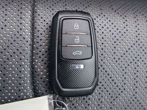 Used 2023 Toyota Tundra SR5 w/ SR5 Premium Package AWD/4WD image 28