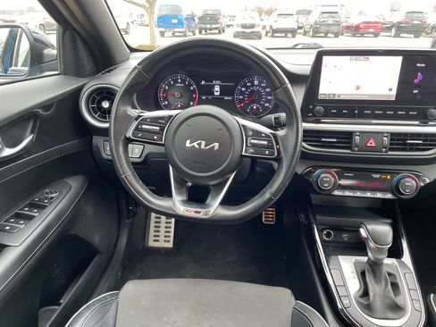 Used 2023 Kia Forte GT-Line w/ GT-Line Technology Package image 12